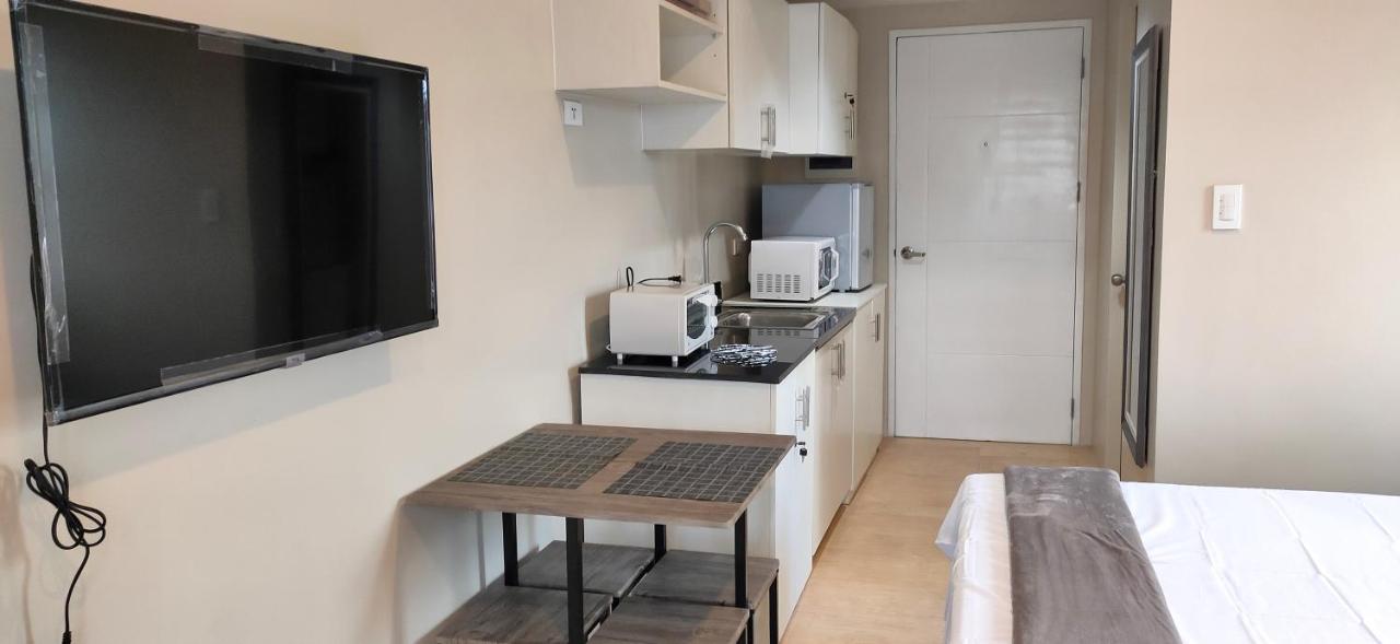 Sunvida Tower Stays Across Sm City Cebu Buitenkant foto